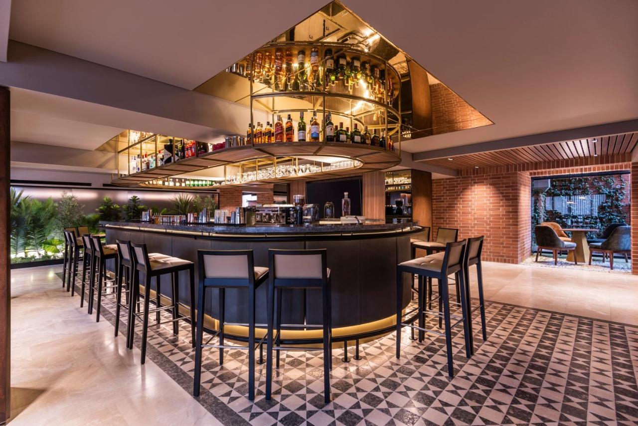 Hotel Estelar La Fontana Bogotá Kültér fotó The Bar