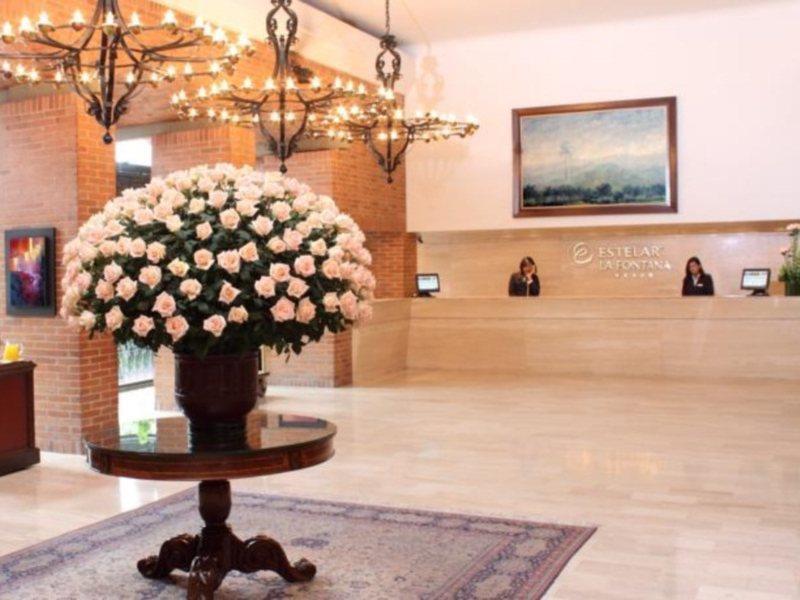 Hotel Estelar La Fontana Bogotá Kültér fotó Reception